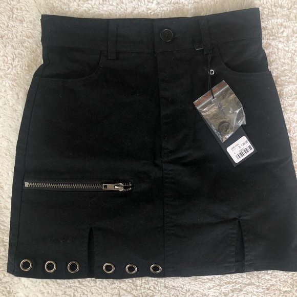 Carmar Dresses & Skirts - CARMAR Skirt